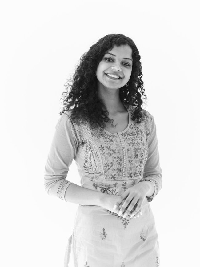 nadhiya-profile
